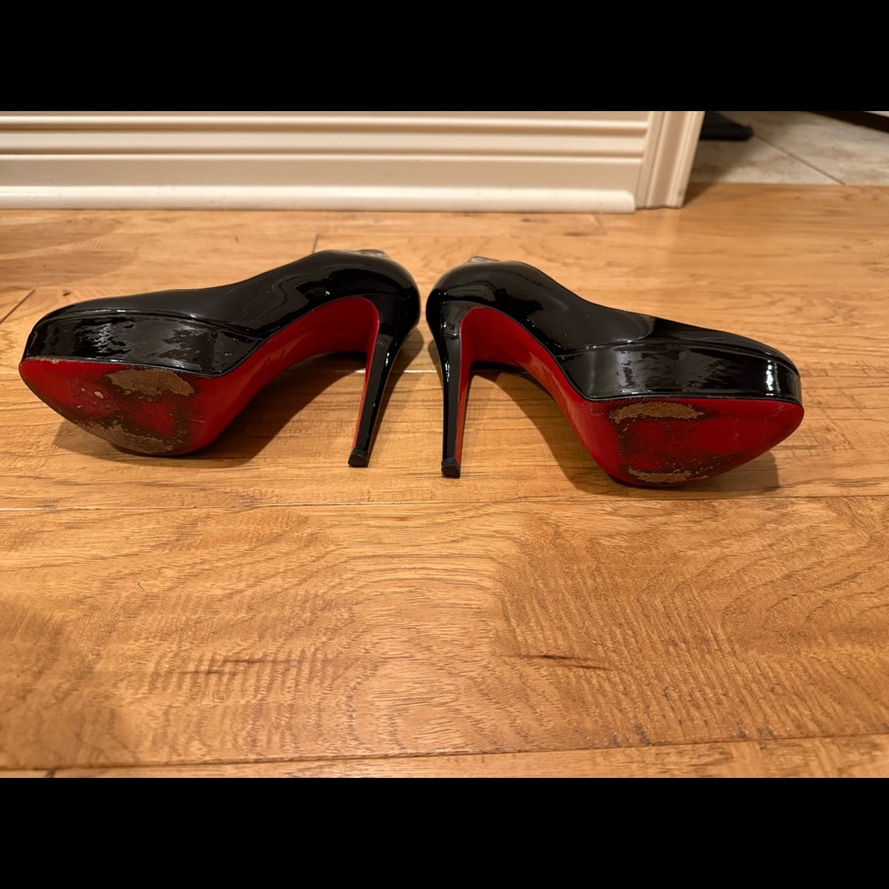 Christian louboutin heels - Picture 4 of 6